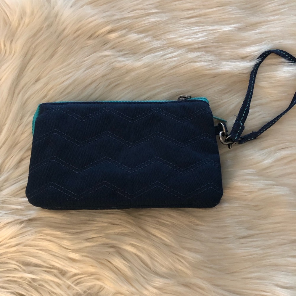 Thirty one vary you blue multipocket wristlet